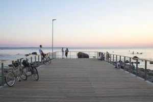 Your Packing Guide for Estonia in April: Layers for Spring Weather