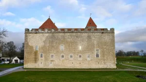 Finding Your Perfect Stay: Best Hotels &amp; Guesthouses in Haapsalu for Every Budget