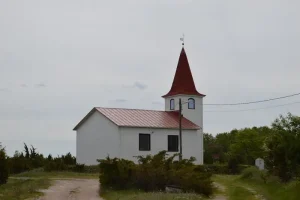 Estonia’s Hidden Islands: Exploring the Best of Hiiumaa, Muhu, Kihnu &amp; Vormsi